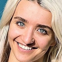 Xia Brookside Meztelen