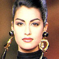Yasmeen Ghauri Meztelen