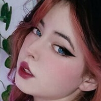 Yasmin Moore Meztelen