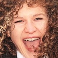 Yohanna Schwertfeger Meztelen
