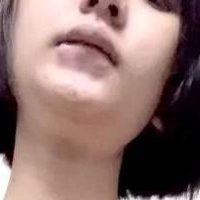 yona.z Meztelen