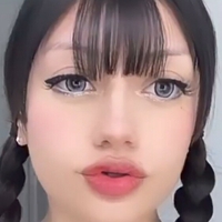 Yozani Meztelen