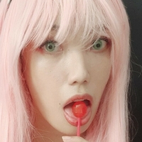 Yurie Heart Meztelen