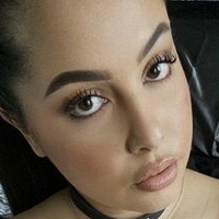 Zina Hadid Meztelen