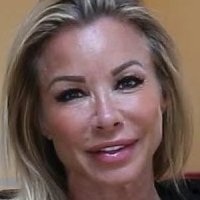 Zoe Gregory Meztelen
