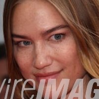 Zora Holt Meztelen